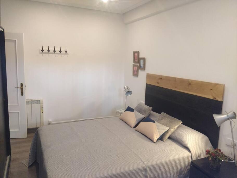 Coqueto Apartamento Frente Al Guggenheim 빌바오 외부 사진